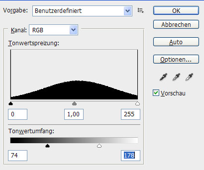 Die so entstandene Ebene müssen wir nun noch mit einer Tonwertkorrektur bearbeiten.